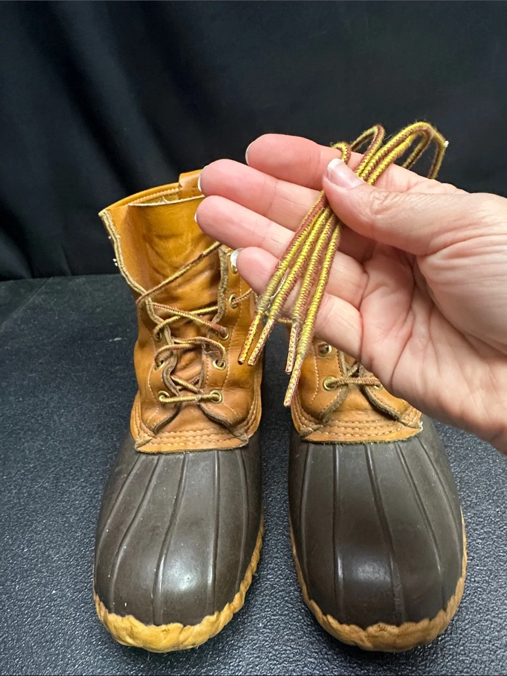 VTG L.L. Bean Maine USA Men’s Two-Tone Brown Tan Waterproof Duck Boots M9